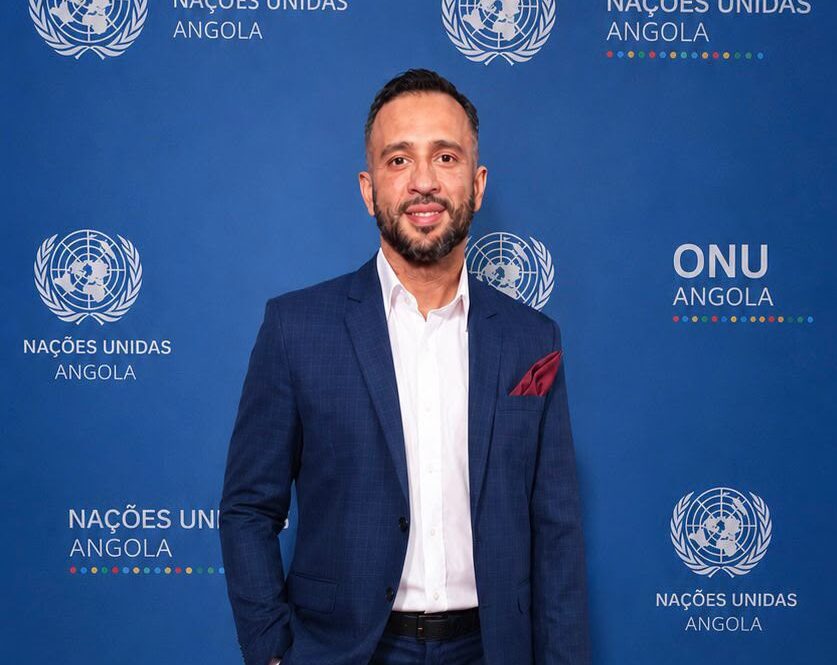 Estilista brasileiro participa de evento da ONU na África