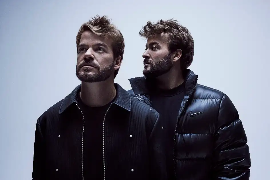 Duo Dubdogz anuncia estreia da label party PARADE no Museu do Amanhã, no Rio de Janeiro